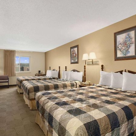 Days Inn By Wyndham Sheridan Εξωτερικό φωτογραφία